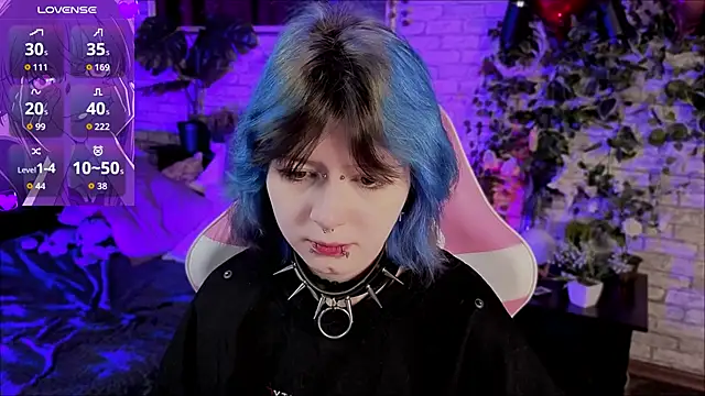 Snapshot of Ashley_Veil chatting on 02/17/26, 08:37 Ashley Veil online show from 02/17/26, 08:37