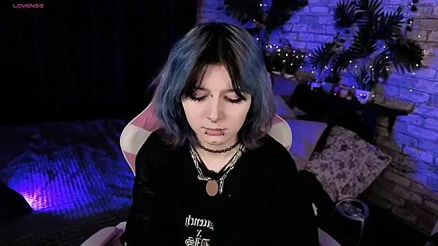 Ashley Veil online show from 03/19/26, 08:35