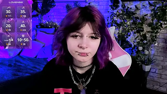 Ashley Veil online show from 03/24/26, 08:47