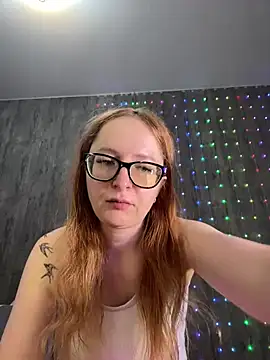 Snapshot of coy_girl_ chatting on 02/11/26, 11:48 coy girl online show from 02/11/26, 11:48