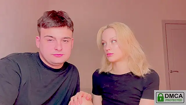 your molly mark  online show from 04/20/26, 07:48