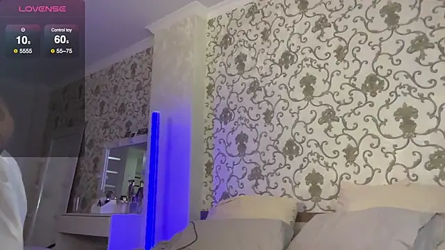 Snapshot of AngelAmelly chatting on 01/13/26, 07:30 AngelAmelly online show from 01/13/26, 07:30