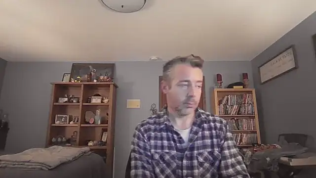 chrisw8140 online show from 03/05/26, 01:56