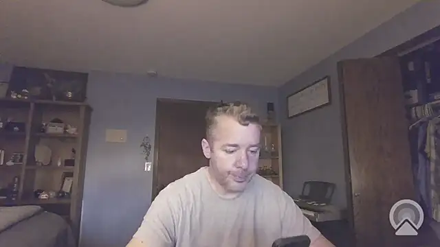 chrisw8140 online show from 04/01/26, 01:01