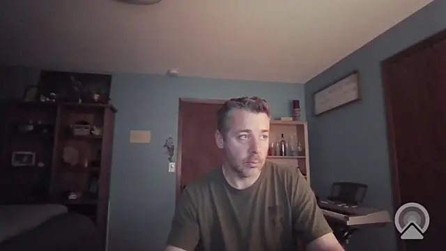 chrisw8140 online show from 04/04/26, 11:46