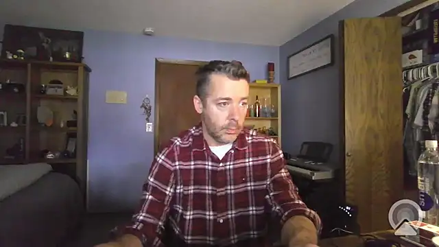 chrisw8140 online show from 04/06/26, 02:07