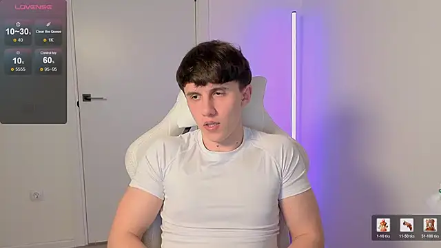 first mark online show from 04/23/26, 02:52