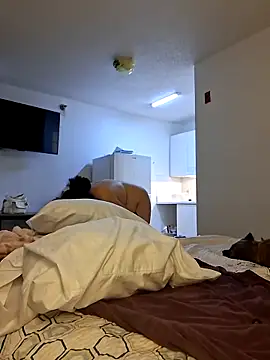 danilynnbabii online show from 04/04/26, 12:42