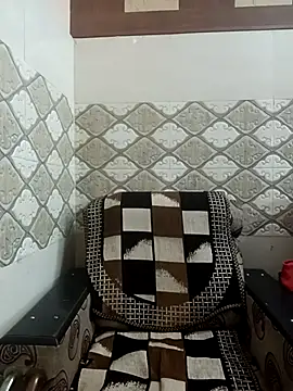 Cute purnima143 online show from 02/17/26, 06:58