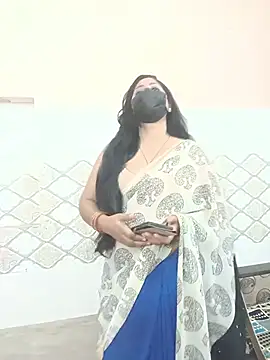 Cute purnima143 online show from 05/16/26, 07:27