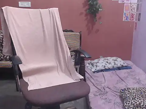 Joyti010 online show from 07/06/26, 07:05