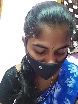 Tamil Hot RoyalQueen online show from 04/16/26, 12:22