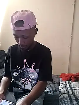 FINEBABYWOLF online show from 05/26/26, 09:27