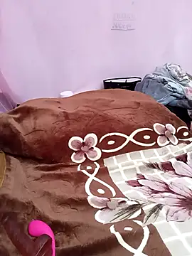 Phoebe-e online show from 03/11/26, 02:06