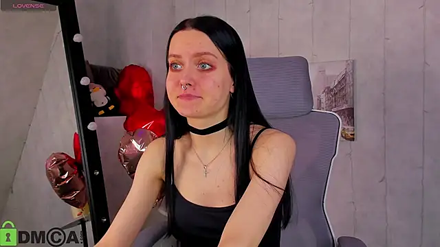 Kessi Millisis online show from 02/15/26, 07:51