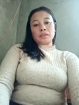 Snapshot of kaia-cam chatting on 01/19/26, 05:33 kaia-cam online show from 01/19/26, 05:33