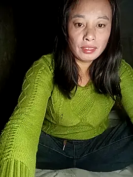 Snapshot of kaia-cam chatting on 02/07/26, 08:34 kaia-cam online show from 02/07/26, 08:34