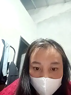 Snapshot of kaia-cam chatting on 02/08/26, 08:56 kaia-cam online show from 02/08/26, 08:56