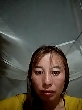 Snapshot of kaia-cam chatting on 03/01/26, 08:11 kaia-cam online show from 03/01/26, 08:11