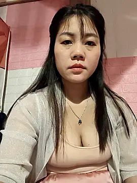 Ngocmai lazdy online show from 02/05/26, 03:38