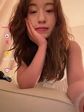 wenwenyaa online show from 06/19/26, 02:21