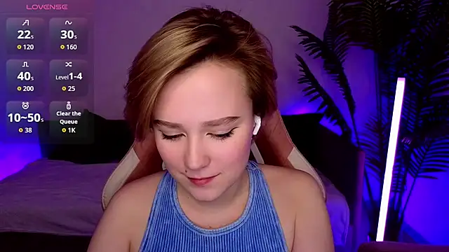 Ellie Heavenly online show from 02/09/26, 02:37