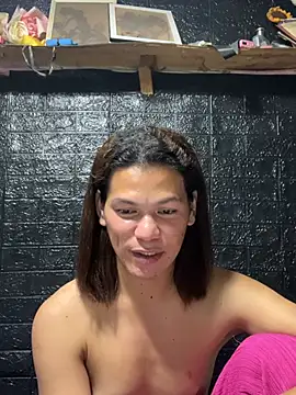 Snapshot of HugeAgatha chatting on 02/22/26, 09:52 HugeAgatha online show from 02/22/26, 09:52