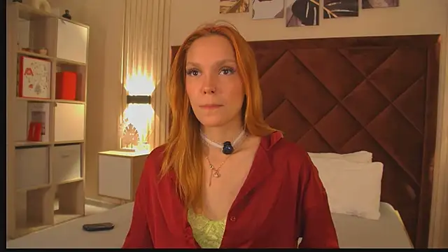 Snapshot of AvaLarson chatting on 07/24/26, 04:21 AvaLarson online show from 07/24/26, 04:21