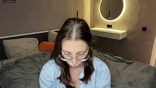 ChrisAmott online show from 04/18/26, 07:07