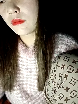 natra0033 online show from 02/11/26, 03:39