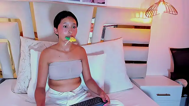 Real virgin Pussy online show from 05/16/26, 01:32