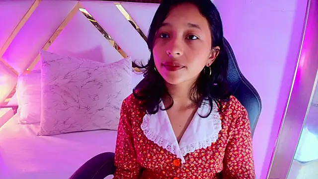 Real virgin Pussy online show from 06/07/26, 11:47