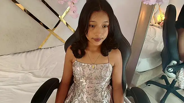 Real virgin Pussy online show from 06/17/26, 05:36