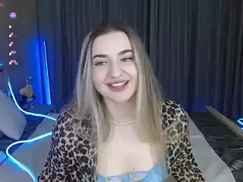 BellaaBlushh online show from 01/14/26, 06:02