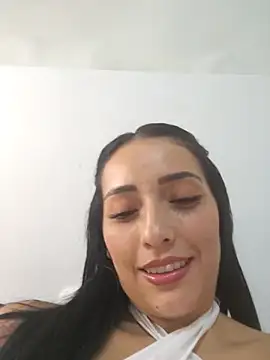 Snapshot of anny_bianchy chatting on 03/15/26, 02:17 anny bianchy online show from 03/15/26, 02:17