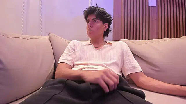 Snapshot of noahx_valko chatting on 01/13/26, 02:00 noahx valko online show from 01/13/26, 02:00