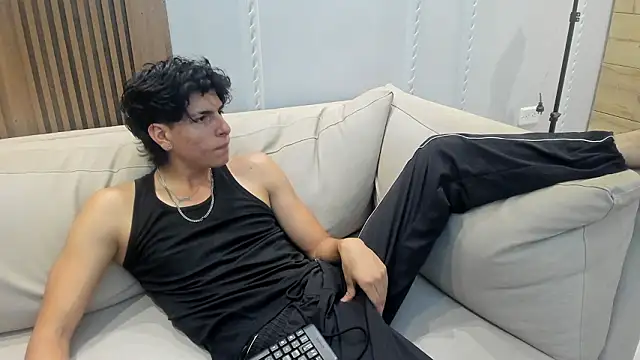 Snapshot of noahx_valko chatting on 03/04/26, 05:13 noahx valko online show from 03/04/26, 05:13