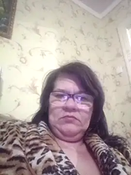 NysiOlsen online show from 04/12/26, 06:46