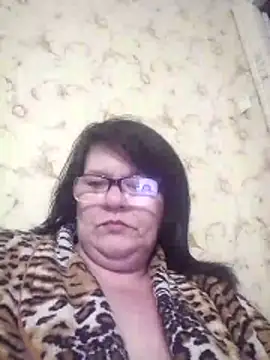 Snapshot of NysiOlsen chatting on 05/01/26, 04:33 NysiOlsen online show from 05/01/26, 04:33