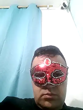 TWOLOVE16 online show from 02/05/26, 01:54