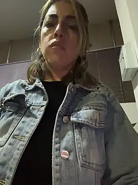 Snapshot of Paulinaa_bella chatting on 02/11/26, 12:48 Paulinaa bella online show from 02/11/26, 12:48