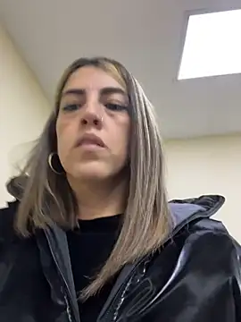 Snapshot of Paulinaa_bella chatting on 02/26/26, 11:26 Paulinaa bella online show from 02/26/26, 11:26