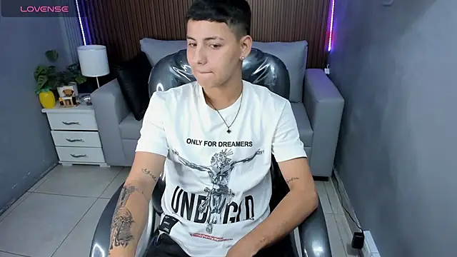 Liam9  online show from 02/09/26, 01:37