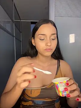 xXxSamantha   online show from 02/24/26, 10:52