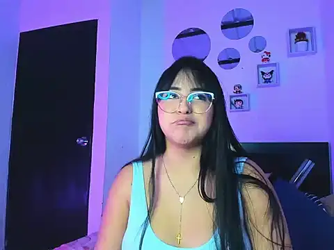 Penelopeflame18 online show from 01/13/26, 01:11