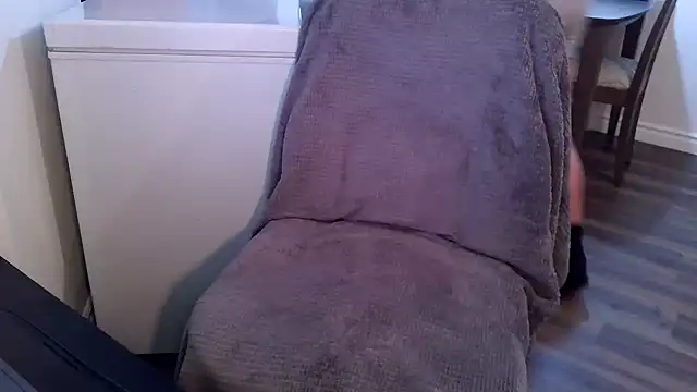 Snapshot of Greyd333 chatting on 06/03/26, 11:10 Greyd333 online show from 06/03/26, 11:10