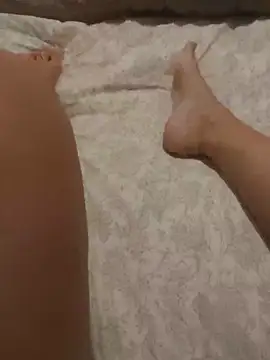 Snapshot of Karine0806 chatting on 02/24/26, 03:32 Karine0806 online show from 02/24/26, 03:32