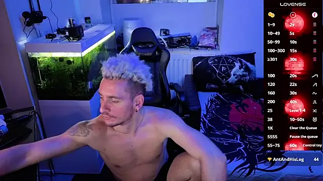 Rayzel White online show from 02/25/26, 02:10