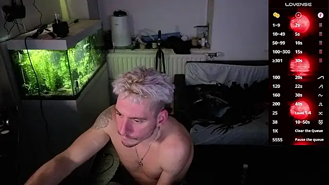 Rayzel White online show from 03/15/26, 11:00