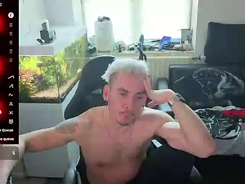 Rayzel White online show from 04/29/26, 05:30